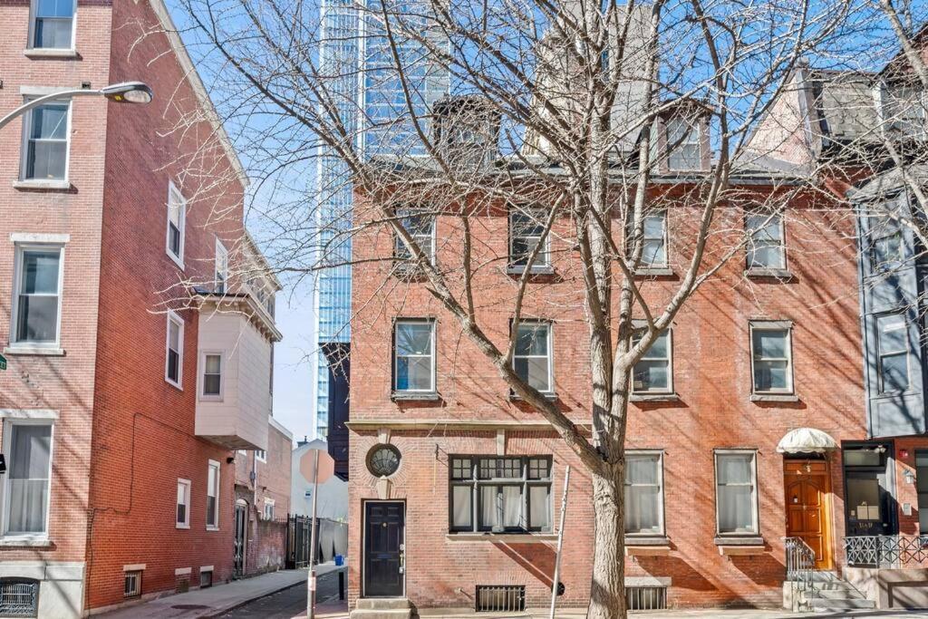 New! Cozy Apt In Center City! ฟิลาเดลเฟีย ภายนอก รูปภาพ